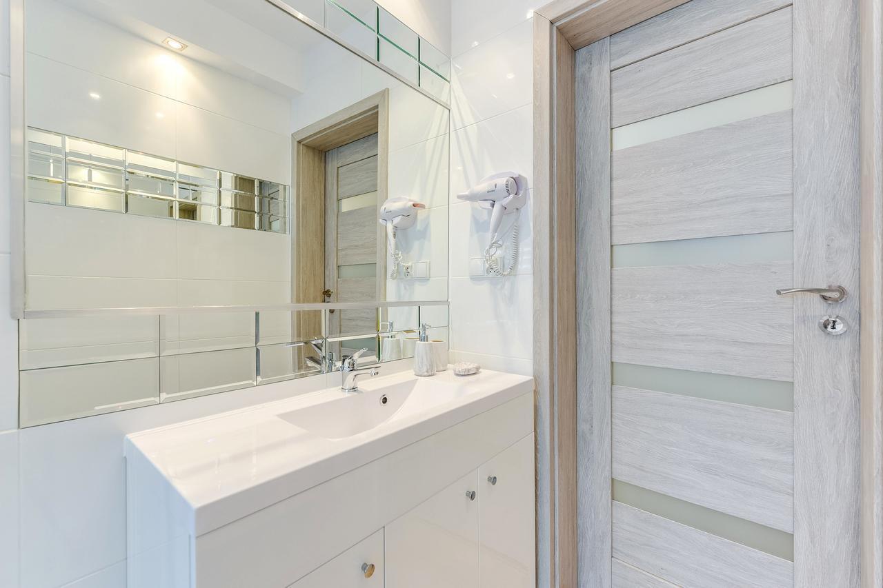 Old Town Gardens Modern Apartment Гданск Екстериор снимка
