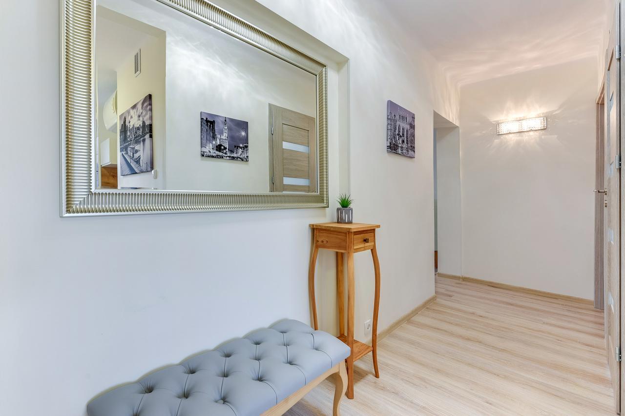 Old Town Gardens Modern Apartment Гданск Екстериор снимка